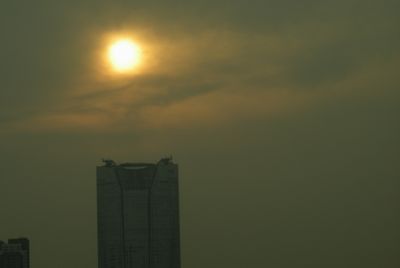 ヒルズに沈む夕日