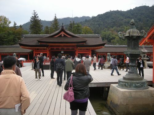 厳島神社