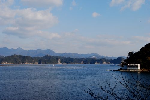 太地町の海